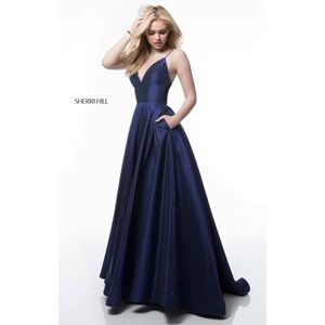 ✨ Sherri Hill Prom Dress ✨